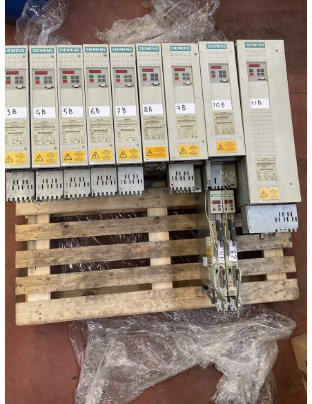 1 x SIEMENS SIMOVERT Masterdrive MC  model 6SE7011-5EP50-Z
