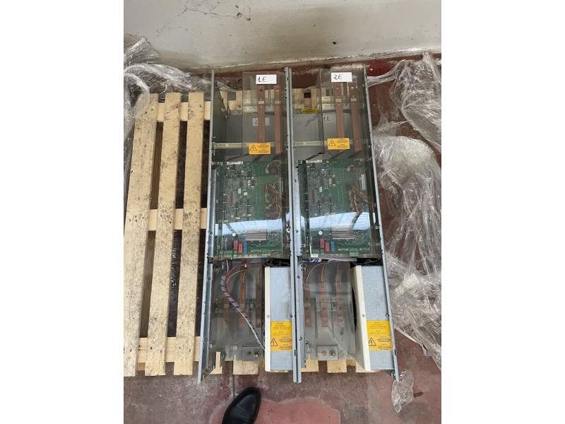 1 x SIEMENS COMMON RECTIFIER SIMOVERT P  model 6SE7031-7EE85-0AA0