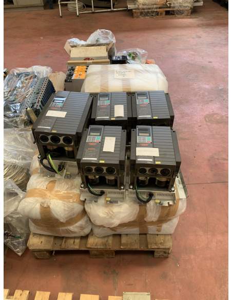 Ram Bruckner 7 campi ricambi schede elettriche elettoniche inverter motori plc impianto anno 2001