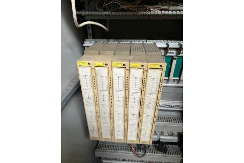 PLC Siemens s5 CPU S5-95U analog SES5 470-8MA12 digital SES5 482-8MA13 2
