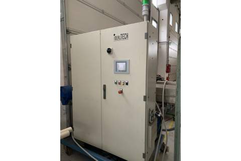 Estrusore portata 60kg/h 2