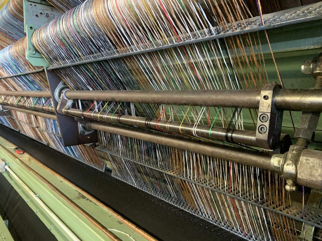 SINGER TUFTING MACHINE LOOP PILE
